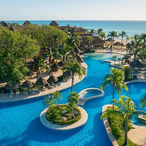 5* Station touristique Iberostar Waves Tucan