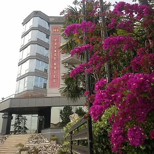 Prince Hotel Fier 3*, Fier Albanien