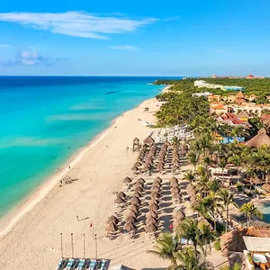 5* Station touristique Iberostar Waves Tucan